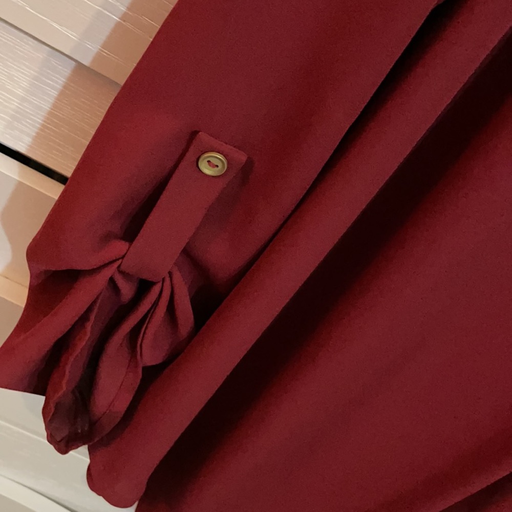 Maroon blouse - Picture 2 of 4
